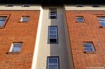Een in de gevel terugwijkend trappenhuis, streng geometrisch. Typisch voor Taut.
<br/>
Gert-Jan Lobbes, 2020